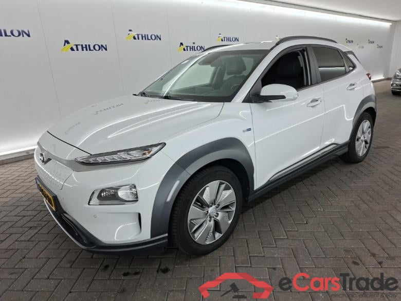 HYUNDAI Kona Premium Sky Electric 64 kWh 5D HYUNDAI Kona Premium Sky Electric 64 kWh 5D