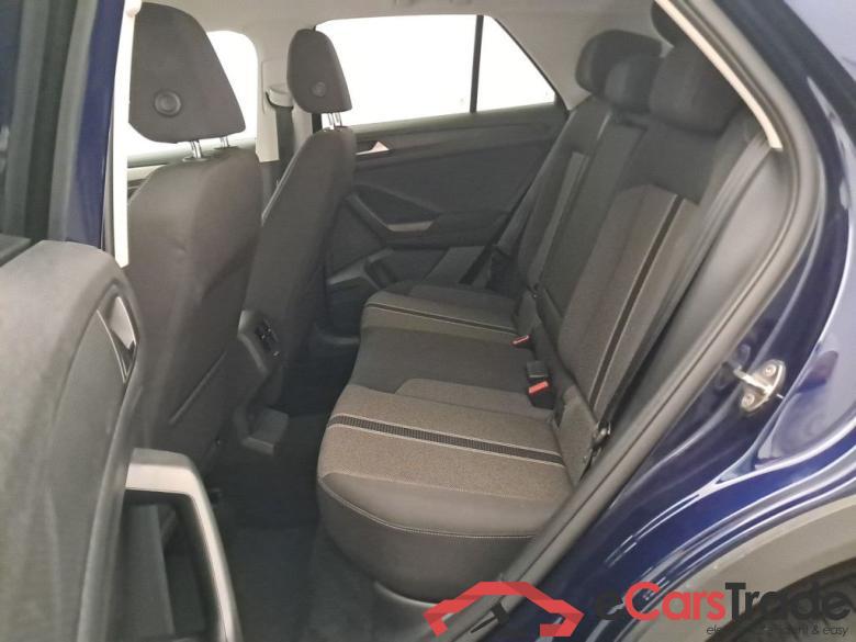 Volkswagen T-Roc 1.0 TSI Style 5d #3