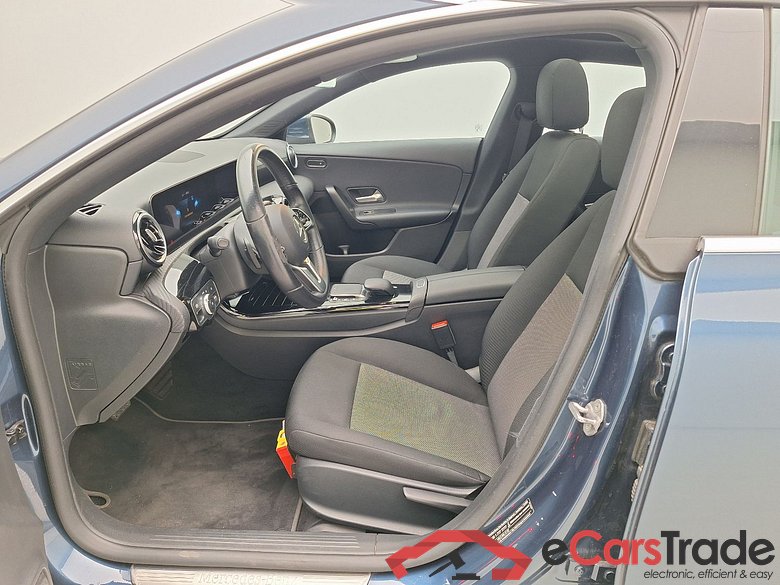 Mercedes, CLA-Class SB '19, Mercedes-Benz CLA Shooting Brake CLA 180 Business #3