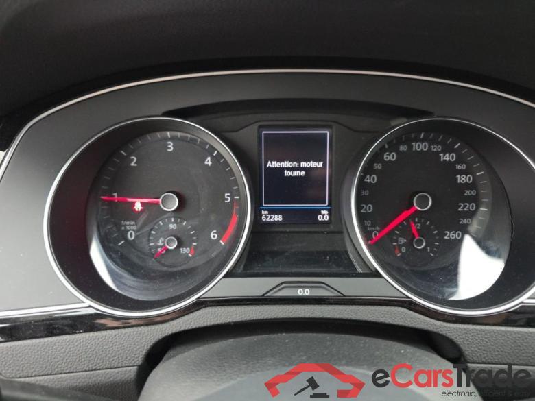 Volkswagen Passat Variant 2.0 TDI SCR 110kW Style Business 5d #6 Volkswagen Passat Variant 2.0 TDI SCR 110kW Style Business 5d #6