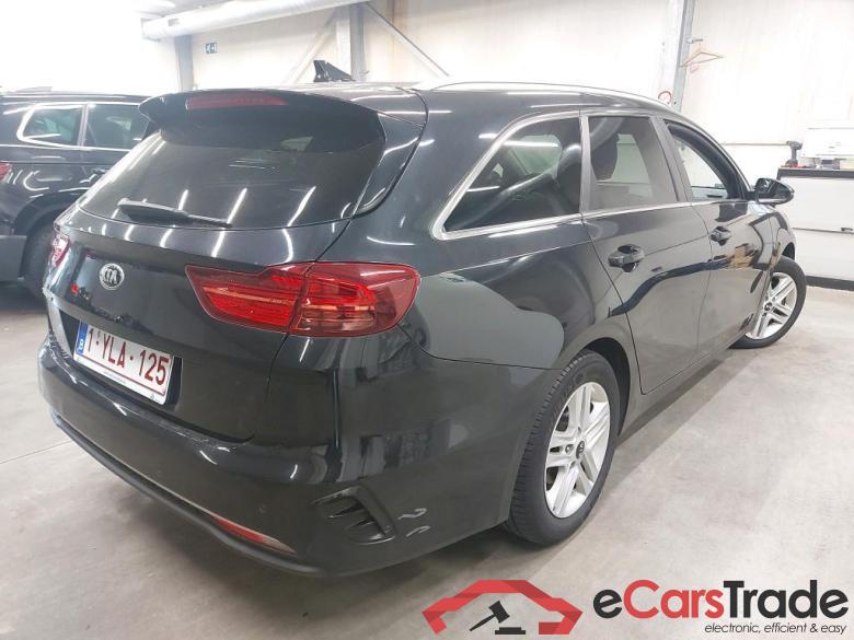 KIA - KIA CEED SPORTSWAGON CRDi 115PK ISG More Pack Navigation I & Tow Bar #2 KIA - KIA CEED SPORTSWAGON CRDi 115PK ISG More Pack Navigation I & Tow Bar #2