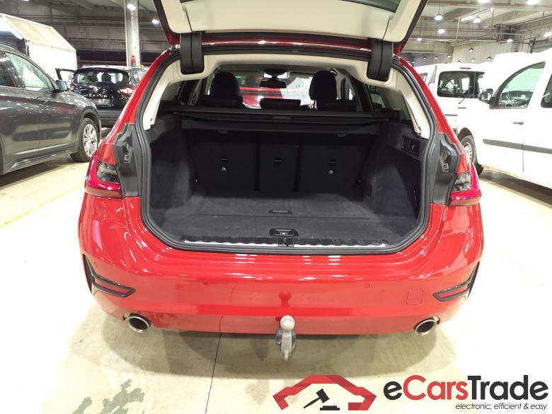 BMW 3 SERIES TOURING 2.0 318IA (115KW) AUTO TOURING #3 BMW 3 SERIES TOURING 2.0 318IA (115KW) AUTO TOURING #3