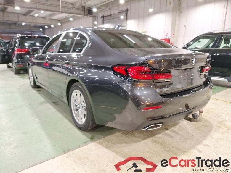 BMW 5 DIESEL - 2020 520 dA MHD Business #3