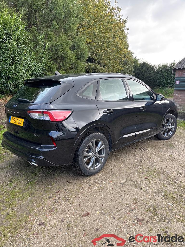 FORD Kuga 2.5 PHEV ST-Line #2