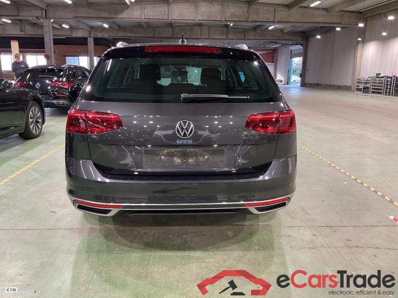 VOLKSWAGEN PASSAT VARIANT 1.4 TSI MSQ VARIANT GTE BUSINESS #5