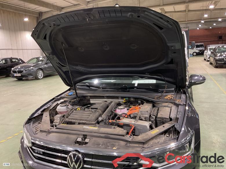 VOLKSWAGEN PASSAT VARIANT 1.4 TSI MSQ VARIANT GTE BUSINESS #6