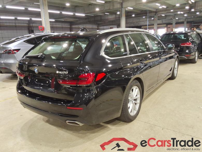 BMW 5 SERIES TOURING 2.0 520D 120KW TOURING AUTO #4 BMW 5 SERIES TOURING 2.0 520D 120KW TOURING AUTO #4