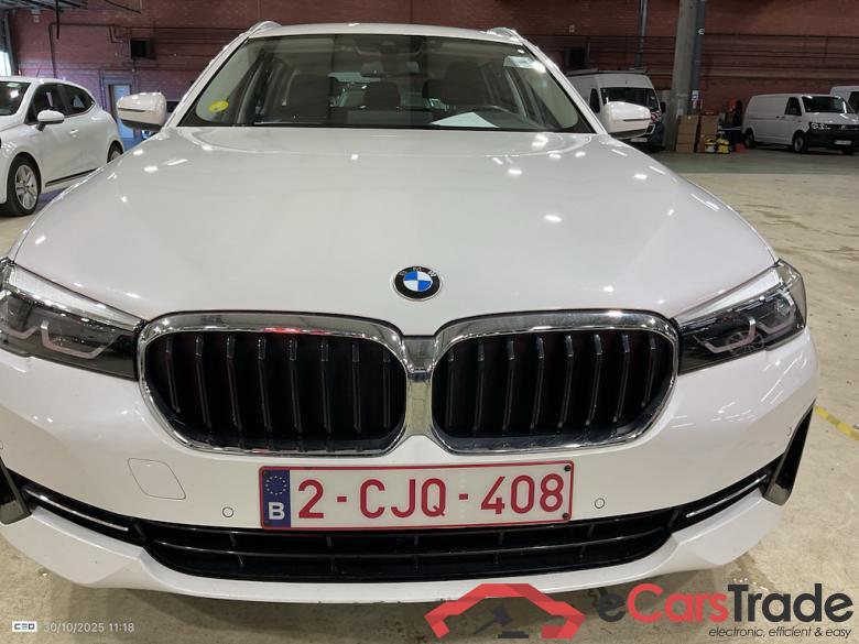 BMW 5 SERIES TOURING 2.0 520D 120KW TOURING AUTO #2 BMW 5 SERIES TOURING 2.0 520D 120KW TOURING AUTO #2