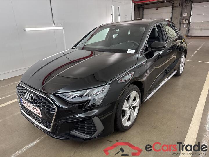 Audi A3 Sportback A3 Sportback 1.4 40 TFSI e S Line (PHEV) 150kW/204pk  5D/P Auto-6 - CO2 onvolledig #1