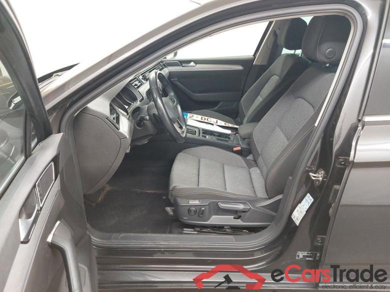 Volkswagen Passat Variant 2.0 TDI SCR 110kW DSG7 Style Business 5d #3