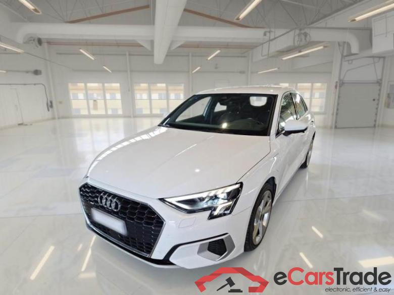 AUDI A3 / 2020 / 5P / BERLINA 40 TFSI E S TRONIC BUSINESS ADV. S.BACK #1