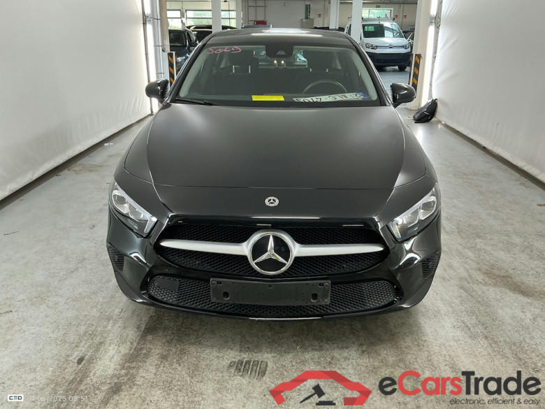 MERCEDES-BENZ A-CLASS 1.5 A 180 D BUSINESS SOLUTION