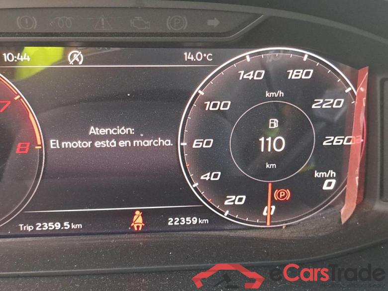 SEAT Arona / 2017 / 5P / todoterreno 1.0 TSI 81kW (110CV) Style Plus (AC) #5