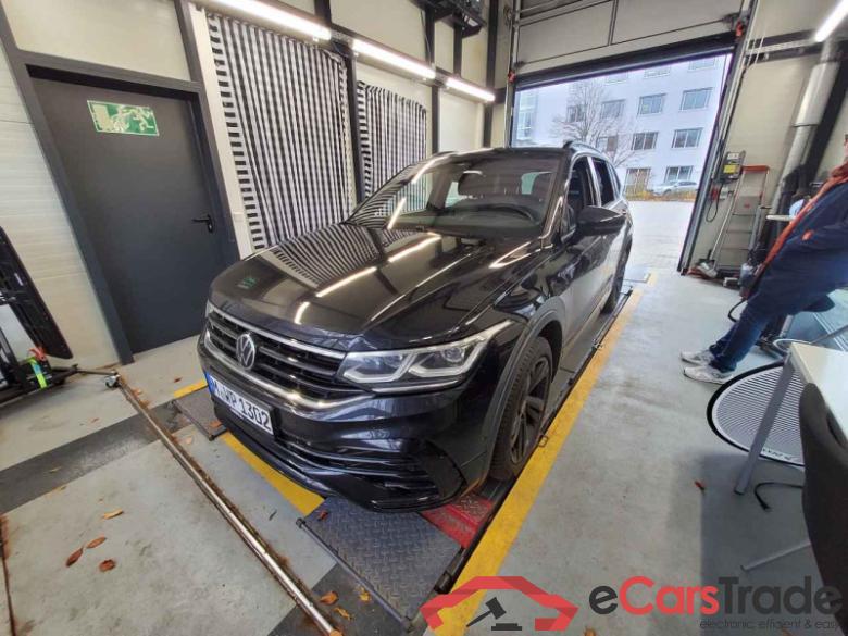 Volkswagen Tiguan Allspace (BJ2)(05.2021->2024) DE - SUV5 2.0 TSI EU6d, R-Line 4Motion OPF (EURO 6d), (Facelift) 2021 - 2024 #1