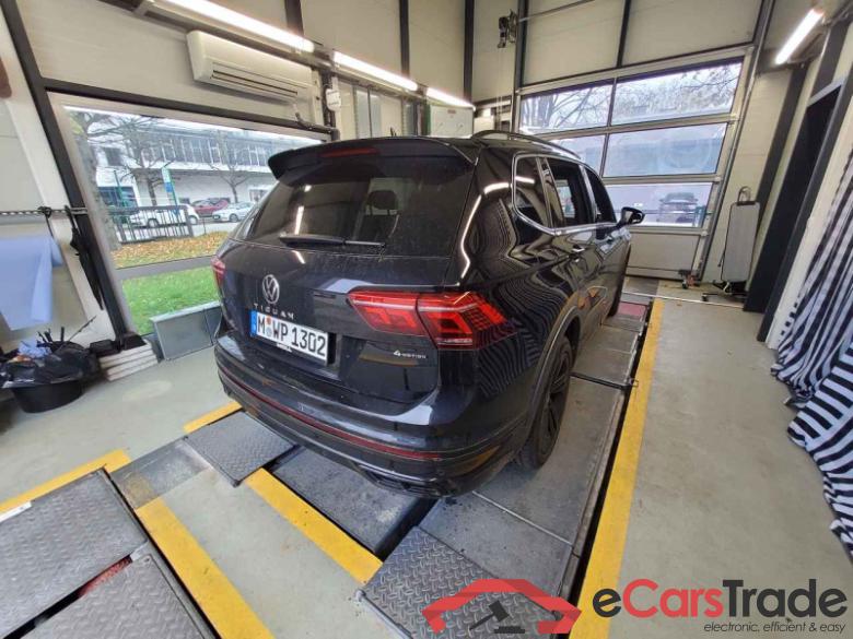 Volkswagen Tiguan Allspace (BJ2)(05.2021->2024) DE - SUV5 2.0 TSI EU6d, R-Line 4Motion OPF (EURO 6d), (Facelift) 2021 - 2024 #3
