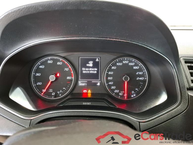 Arona Xcellence 1.0 TSI 115CV BVM6 E6dT #6