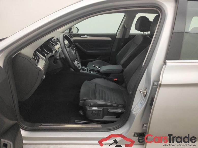 VOLKSWAGEN PASSAT VARIANT DIESEL - 2020 2.0 TDi 200 SCR Elegance DSG 5d #3