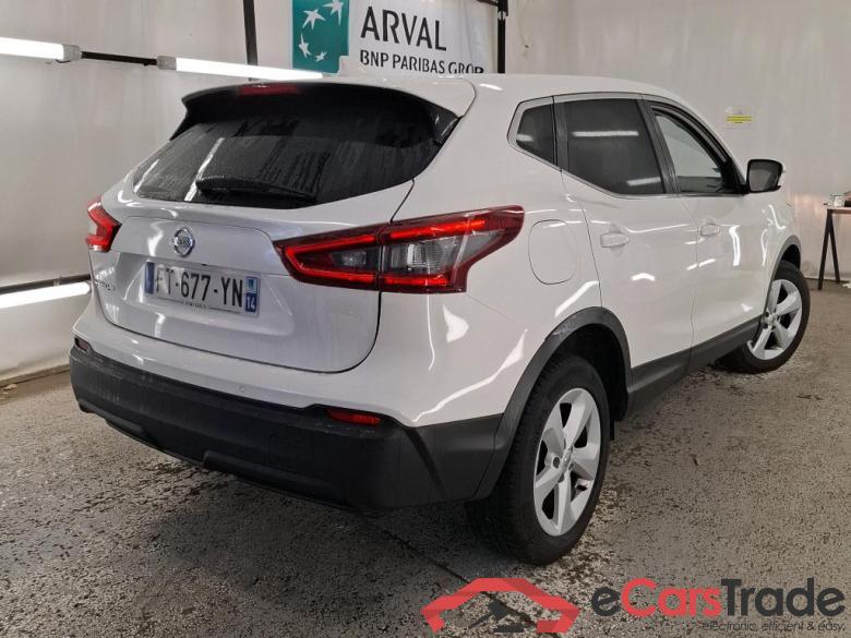 NISSAN Qashqai / 2017 / 5P / Crossover 1.5 DCI 115 DCT Business Edition #3