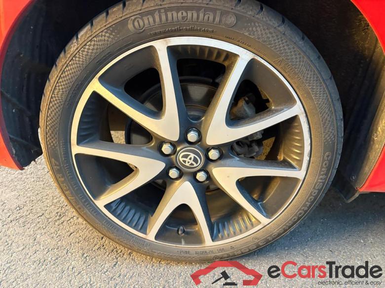 TOYOTA Yaris Hybrid (HEV) Yaris Hybrid 1.5i VVT-i E-CVT Style #5