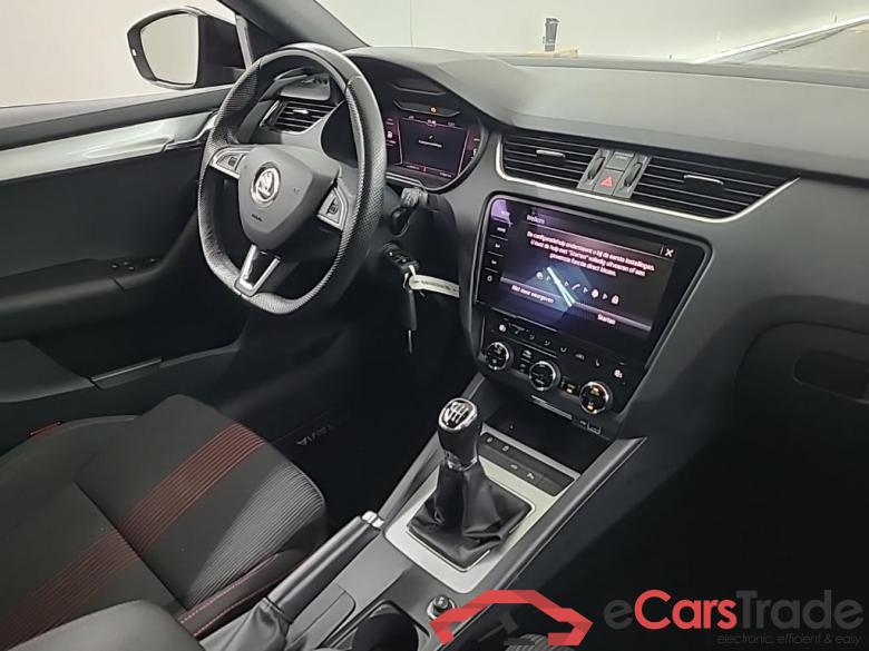 SKODA Octavia Combi 1.5 TSI Greentech Sport Business 5D 110kW #6