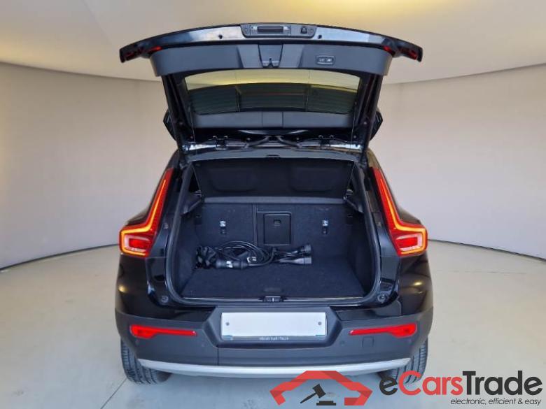 VOLVO XC40 / 2021 / 5P / SUV T5 RECHARGE PLUG-IN AUTO PLUS BRIGHT #5