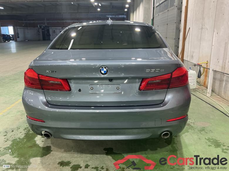 BMW 5 - 2017 530eXA PHEV Performance OPF #5