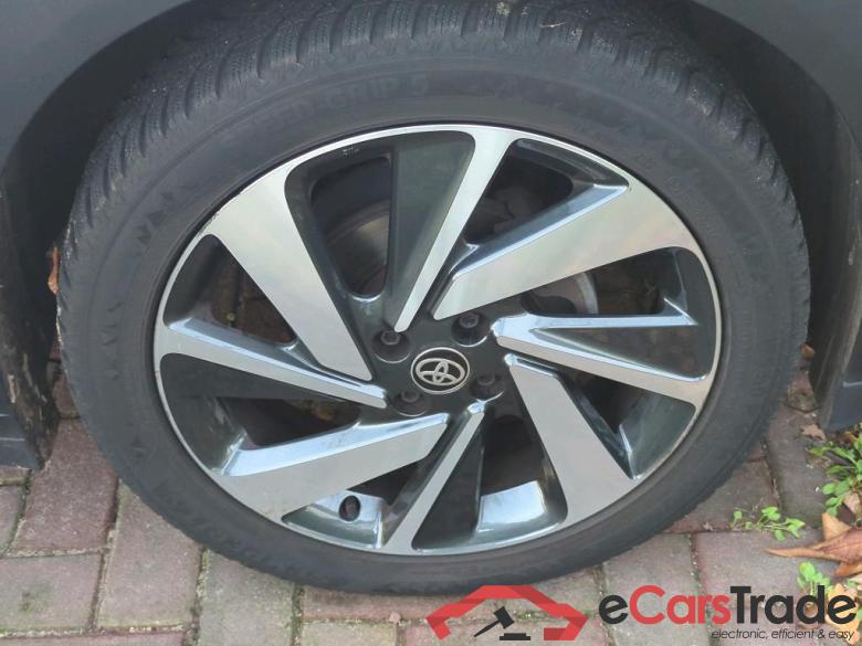 TOYOTA Aygo X 53 kW #6