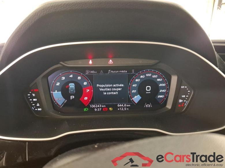 AUDI Q3 / 2018 / 5P / SUV 35 TFSI 150 MHEV S TRONIC DESIGN #6
