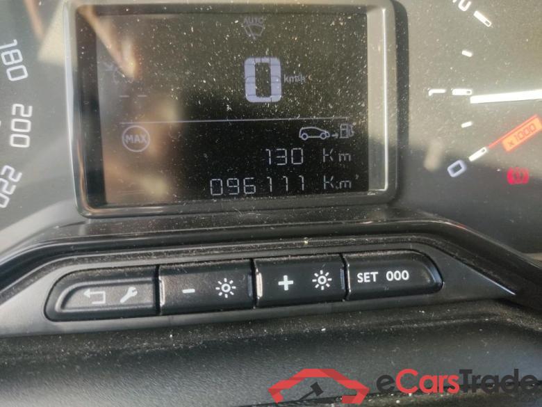 C3 Aircross C-Series 1.2 PureTech 110CV MT6 E6d #5