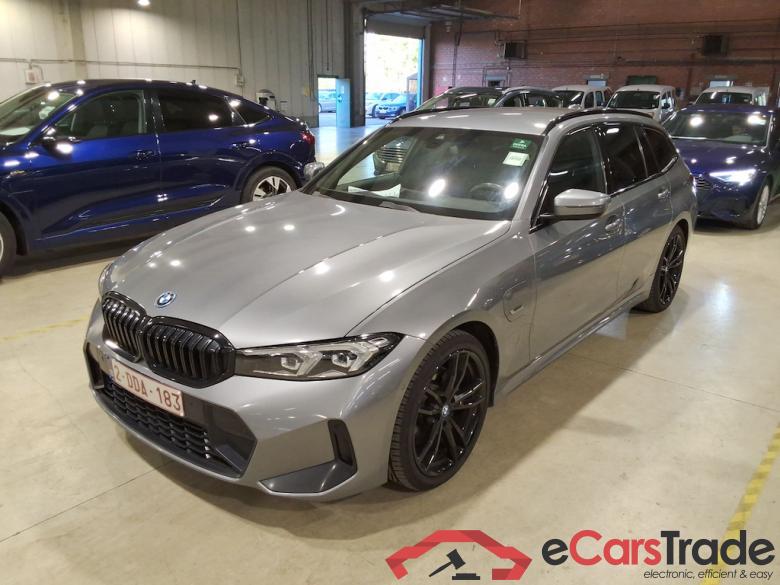 BMW 3-serie 2.0 330E (215KW) TOURING #1