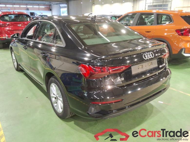 AUDI A3 BERLINE 1.0 TFSI 30 81KW S TRONIC BUSINESS ED. #2
