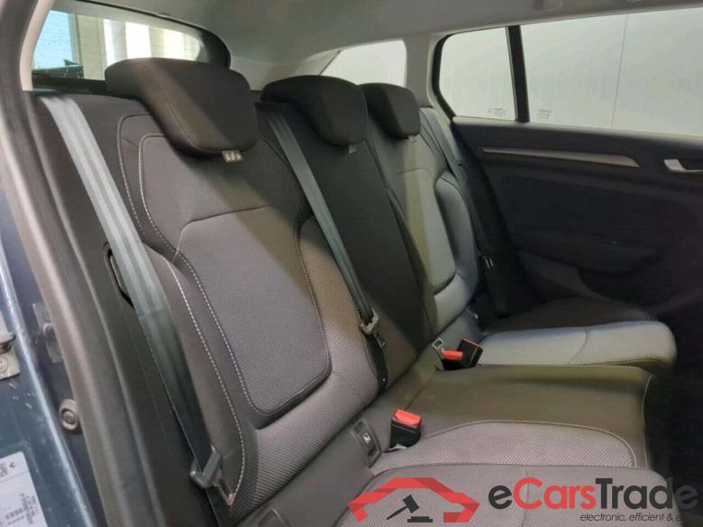 RENAULT Mégane Estate 1.3 TCe140 Equilibre #6