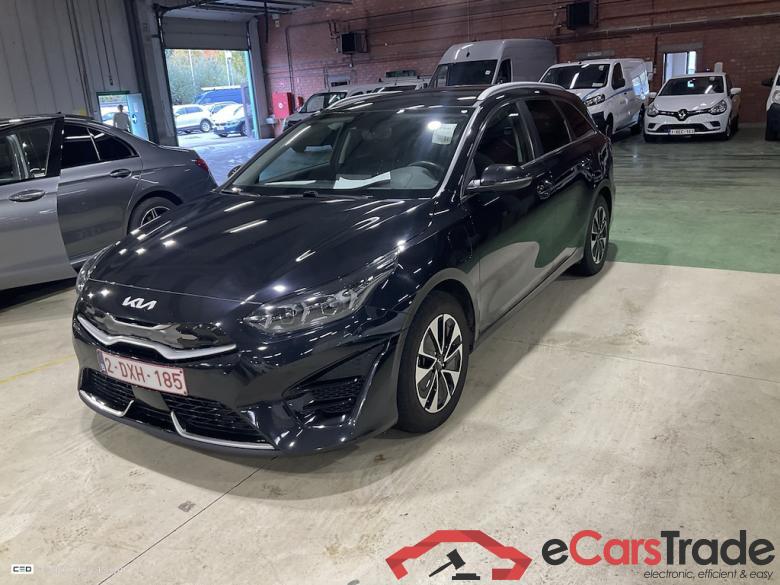 KIA CEE'D SPORTSWAGON 1.6 GDI PHEV BUSINESS LINE DCT #1