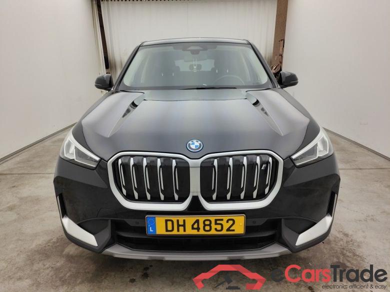 BMW iX1 66.5 kWh 272hp xDrive30 5d #5