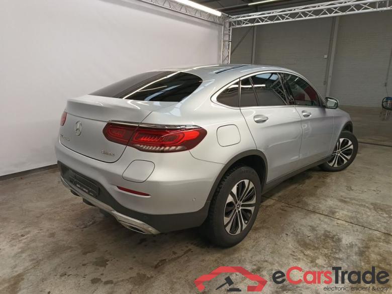 Mercedes-Benz GLC Coupé GLC 300 de Business Solution 4MATIC 5d #2