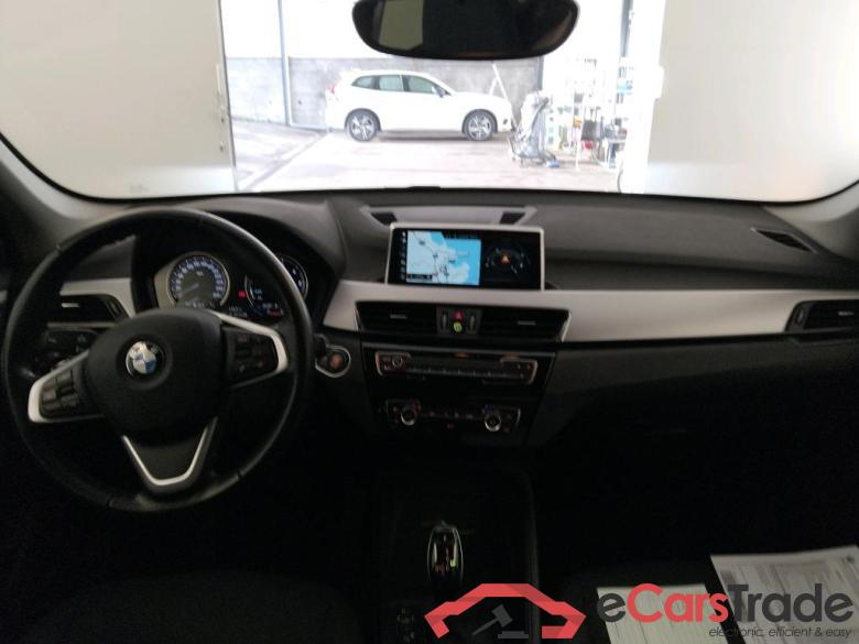 BMW X1 / 2019 / 5P / todoterreno sDrive18d #3