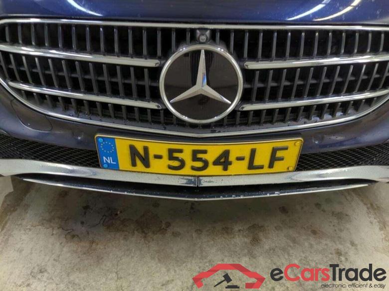 MERCEDES-BENZ E-klasse Estate 300 e Bns Sol. Lux. #4