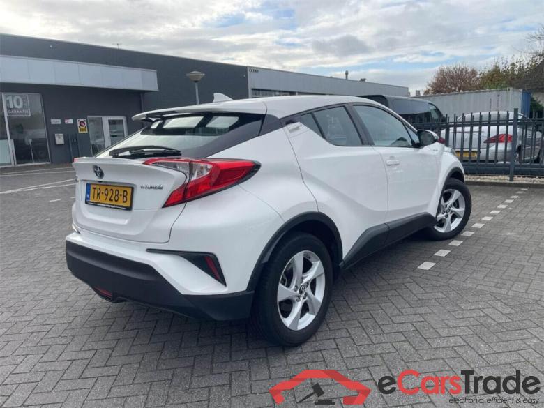 TOYOTA C-HR 1.8 Hybrid Active #4