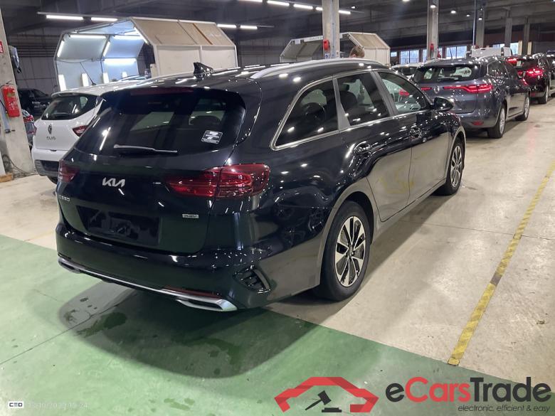 KIA CEE'D SPORTSWAGON 1.6 GDI PHEV BUSINESS LINE DCT #4