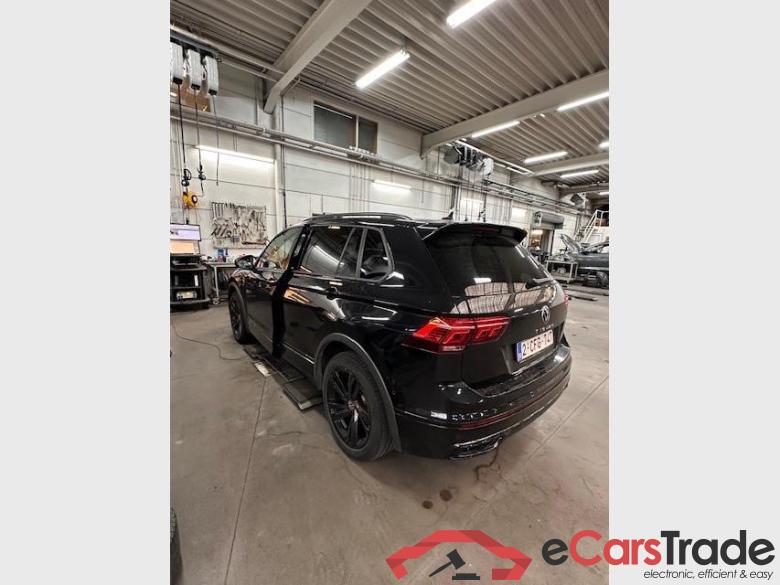 VOLKSWAGEN Tiguan eHybrid (PHEV) R-Line Business Premium 1.4 TSI eHybrid 180 kW (245 pk) 6 versnellingen DSG #2
