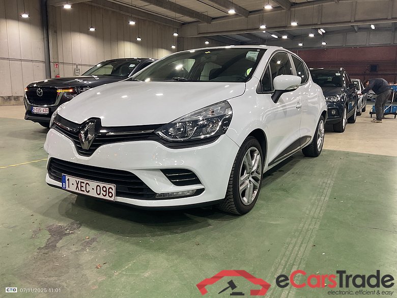RENAULT Clio 0.9 TCe Zen (EU6c) STOCK