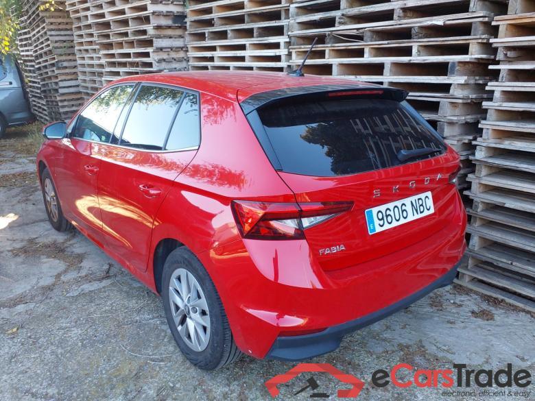 SKODA Fabia 1.0 TSI 85kW (115CV) DSG 7 vel. Automático Selection #2