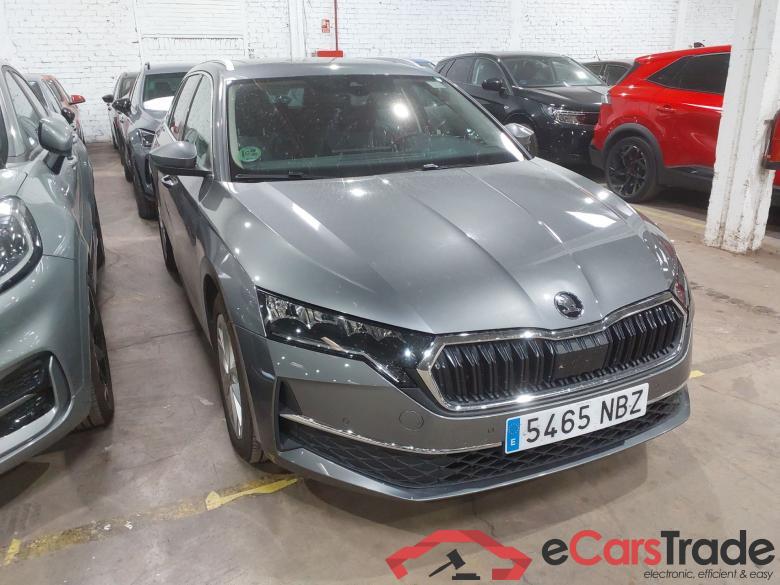 SKODA Octavia 2.0 TDI 110 kW (150CV) DSG 7 vel Automático Combi Design (Pano) #1
