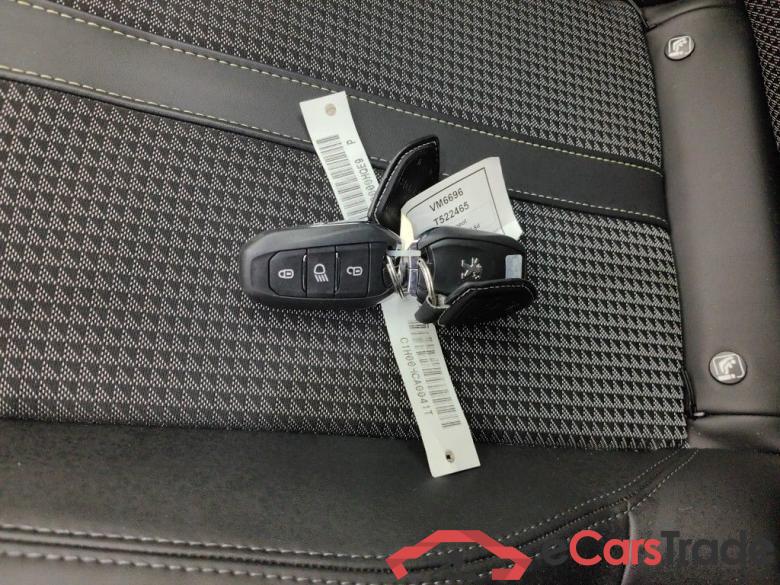 PEUGEOT E-208 136 50kWh GT 136 5d #4