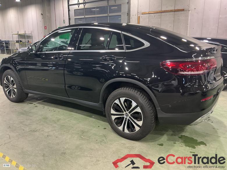 MERCEDES-BENZ GLC COUPE 2.0 GLC 300 DE 4MATIC BUS SOL AUTO #3