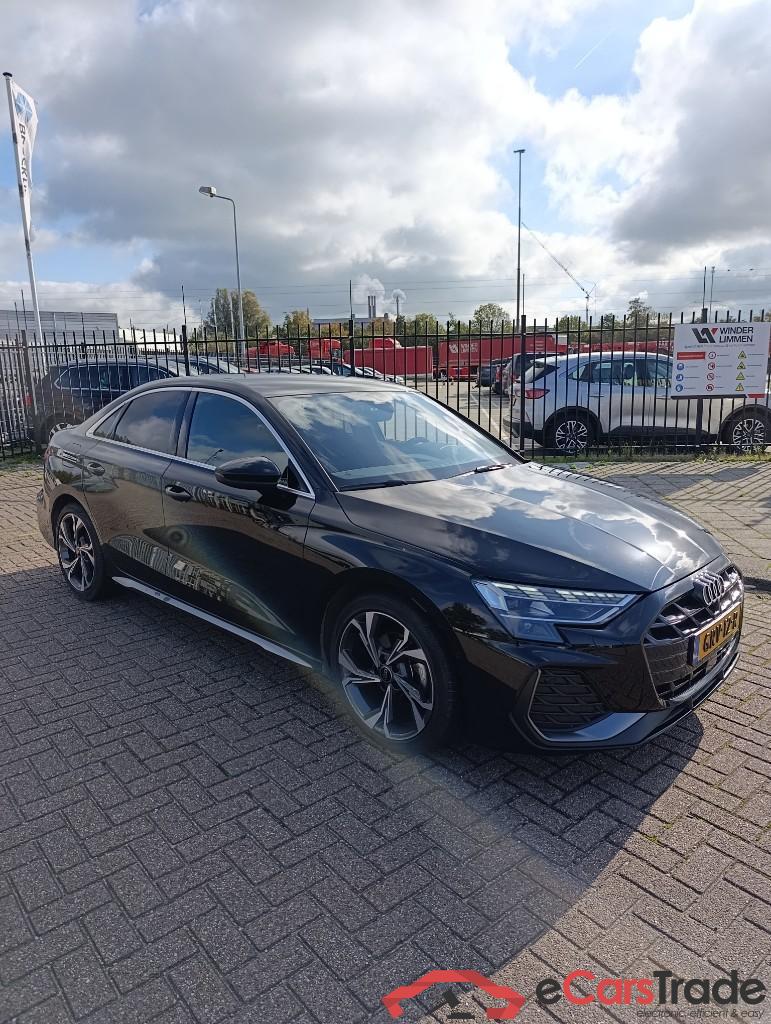 AUDI A3 Limousine 30 TFSI S edition #2