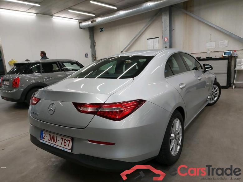 MERCEDES - MER CLA 180 136PK DCT Essential Line With Trailer Hook  * PETROL * #2