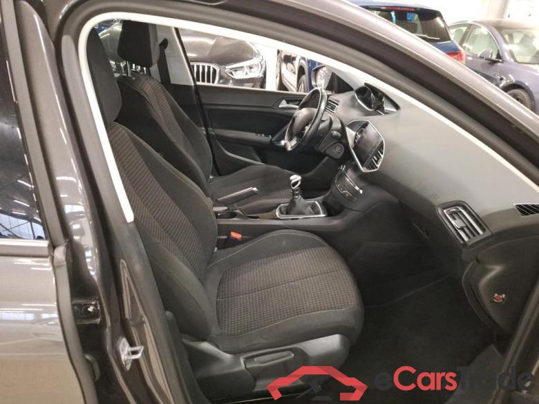PEUGEOT - PEU 308 SW BlueHDi 130PK Active With Nav 3D & Park Sensors #3