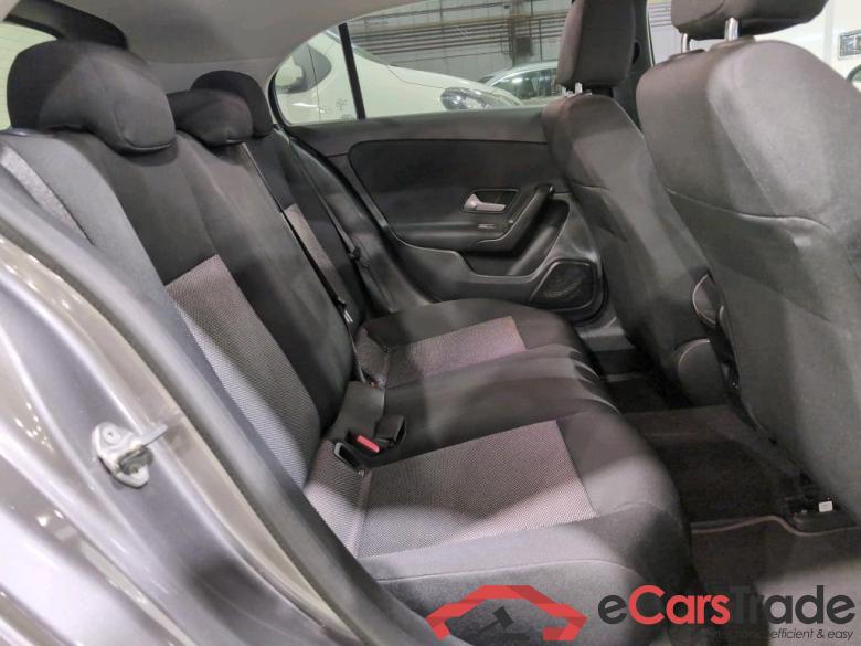 MERCEDES-BENZ CLASSE A DIESEL (W177) A 180 d Business Solution #6