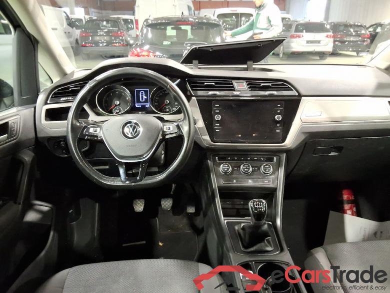 VOLKSWAGEN TOURAN 1.5 TSI TRENDLINE #6